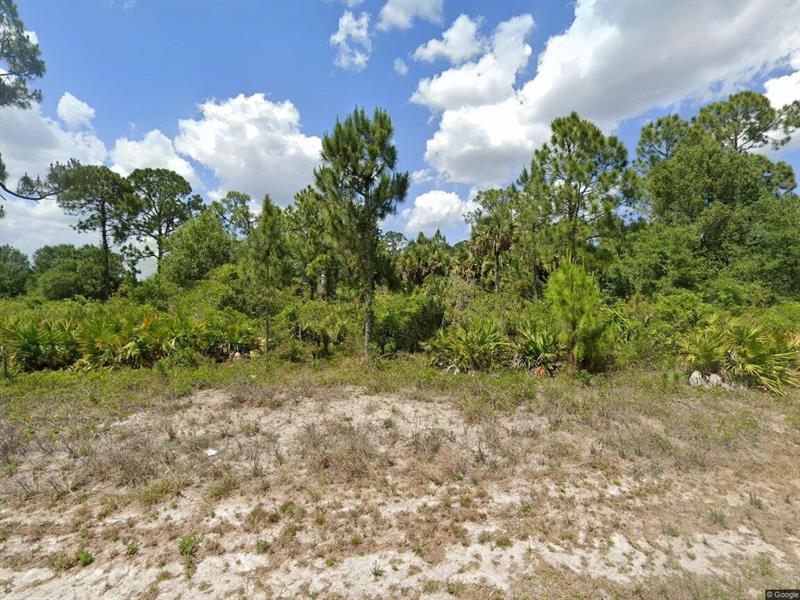 733 Palmer Street Lehigh Acres FL 33974
