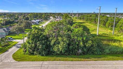 2192 SW Del Rio Boulevard Port St Lucie FL 34953