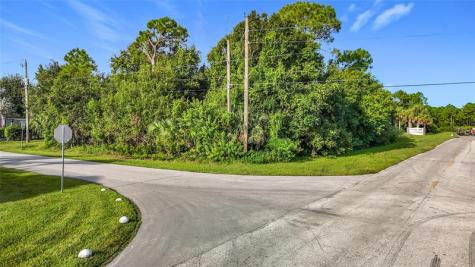 2192 SW Del Rio Boulevard Port St Lucie FL 34953
