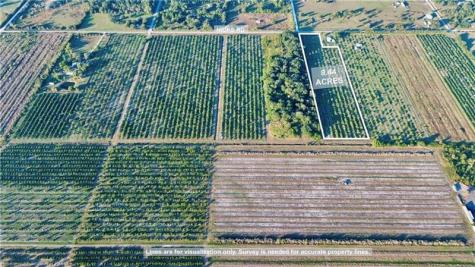 2413 Hicks Road Lorida FL 33857