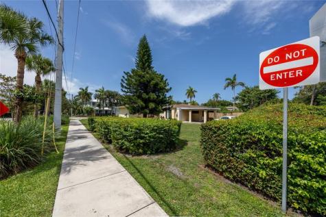904 SE 11th Court Fort Lauderdale FL 33316
