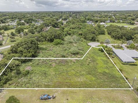 4140 48TH Street Vero Beach FL 32967