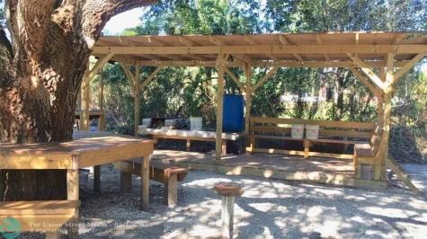580 N Zambria Street Clewiston FL 33440