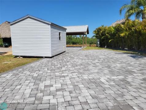 3825 SW 6th Glen Okeechobee FL 34974