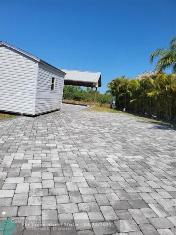 3825 SW 6th Glen Okeechobee FL 34974