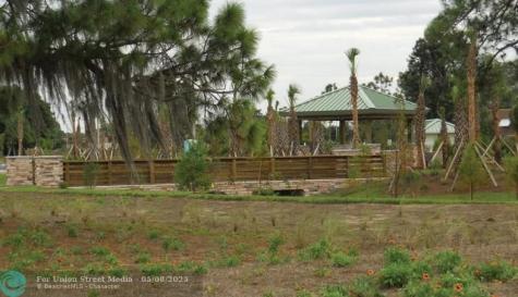 1246 Cordoba Street E Lehigh Acres FL 33974