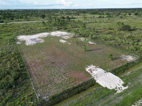 17927 NW 302nd Street Okeechobee FL 34972