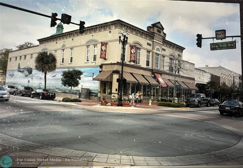 705 W Beresford Avenue DeLand FL 32720