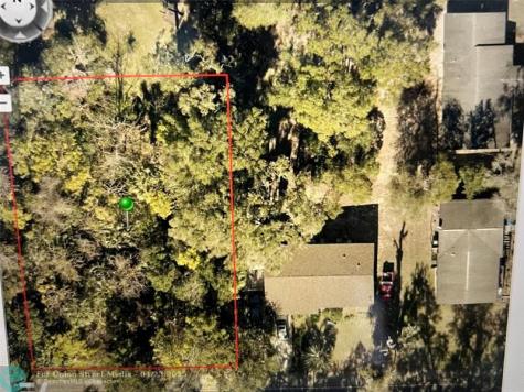 705 W Beresford Avenue DeLand FL 32720