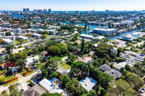 643 NE 18th Avenue Fort Lauderdale FL 33304