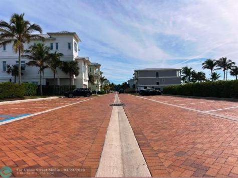 4865 Watersong Way Hutchinson Island FL 34949