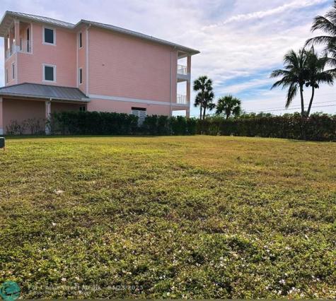 4865 Watersong Way Hutchinson Island FL 34949