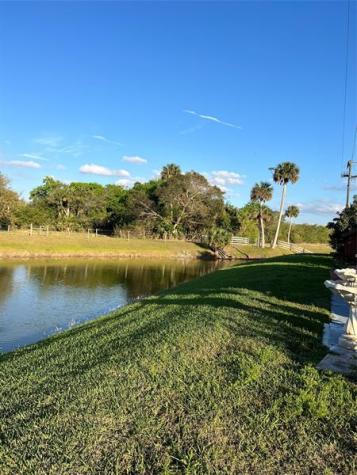 6681 SE 51st Street Okeechobee FL 34974