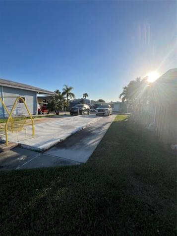6681 SE 51st Street Okeechobee FL 34974