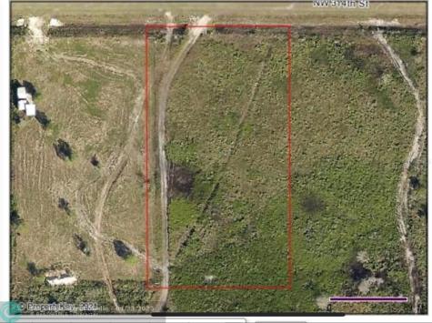 17232 NW 314th Street Okeechobee FL 34972