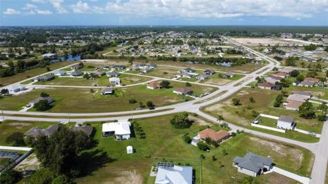 4239 E Gator Circle Cape Coral FL 33909