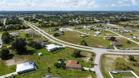 4239 E Gator Circle Cape Coral FL 33909