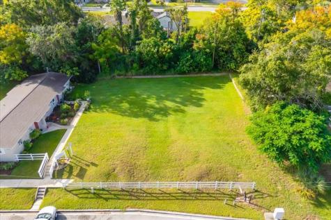 747 Roane Rd, Clermont Other City - In The State Of Florida FL 34711