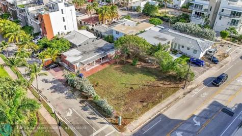 356 Balboa Street Hollywood FL 33019