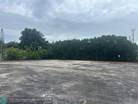 311 NW 135th Way Plantation FL 33325