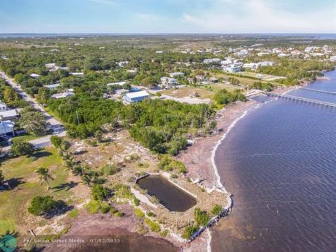 1261 Avenue A Big Pine Key FL 33043