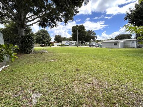 2909 SE 38th Avenue Okeechobee FL 34974