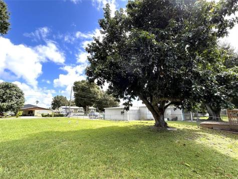 2909 SE 38th Avenue Okeechobee FL 34974