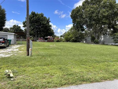 2909 SE 38th Avenue Okeechobee FL 34974