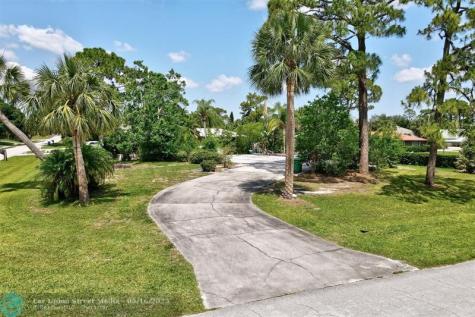 702 Lake Drive Sebastian FL 32958