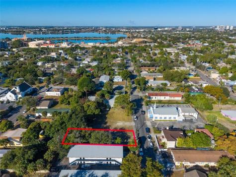 614 5TH Street West Palm Beach FL 33401