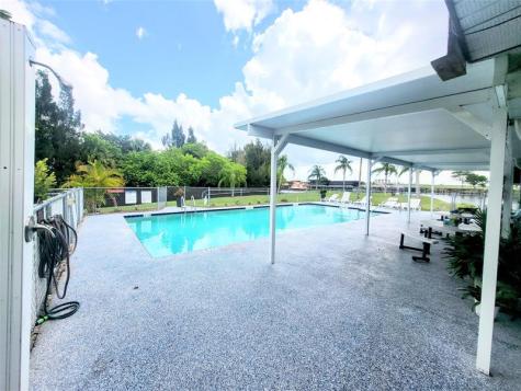 803 & 805 Big Branch Lane Moore Haven FL 33471