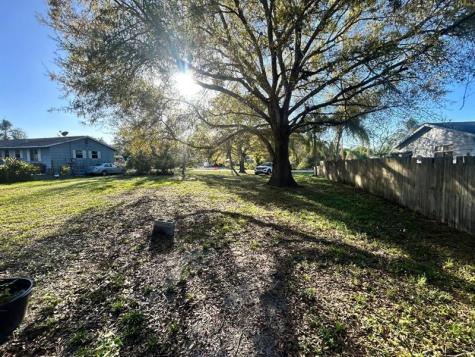 8922 102ND Avenue Vero Beach FL 32967
