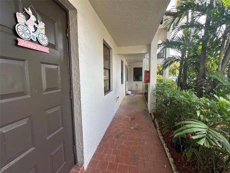 11676-11690 NW 45th Street Coral Springs FL 33065