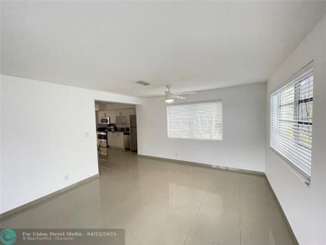 35 NE 3rd Street Dania Beach FL 33004