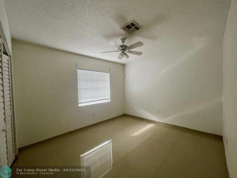 35 NE 3rd Street Dania Beach FL 33004