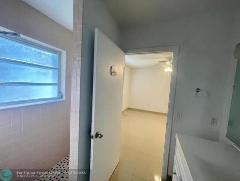 35 NE 3rd Street Dania Beach FL 33004