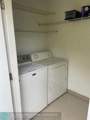35 NE 3rd Street Dania Beach FL 33004