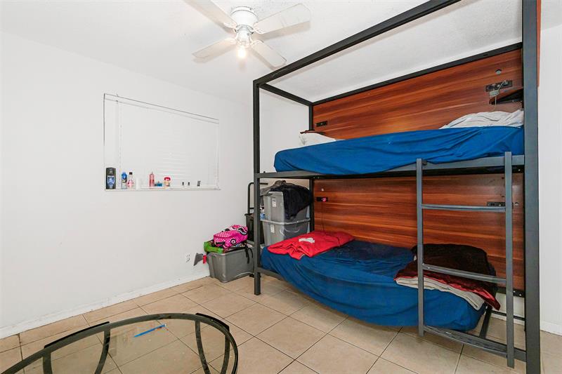 404 NE 4th Street #1-2 Pompano Beach FL 33060