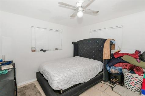 404 NE 4th Street #1-2 Pompano Beach FL 33060