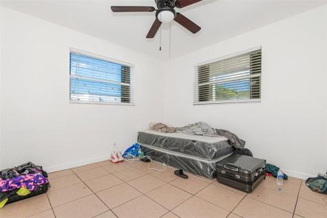 404 NE 4th Street #1-2 Pompano Beach FL 33060