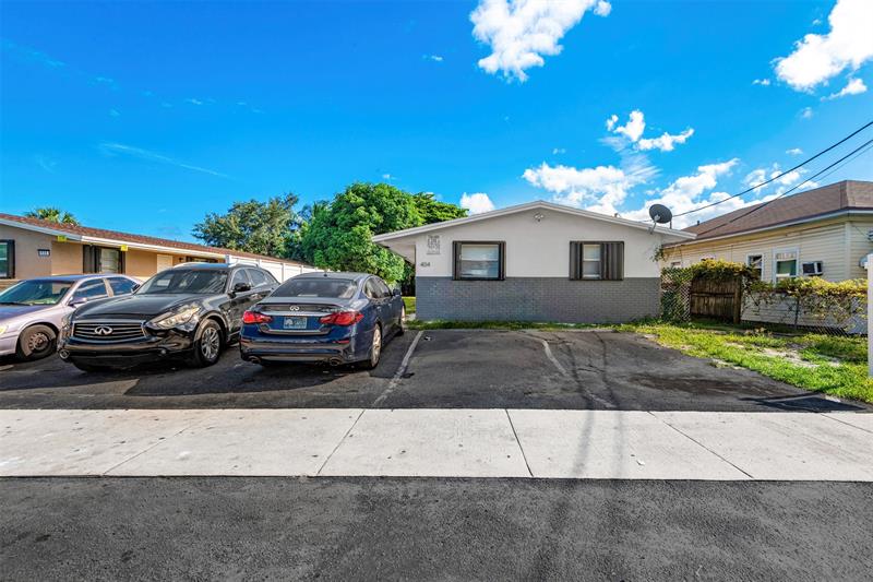 404 NE 4th Street #1-2 Pompano Beach FL 33060