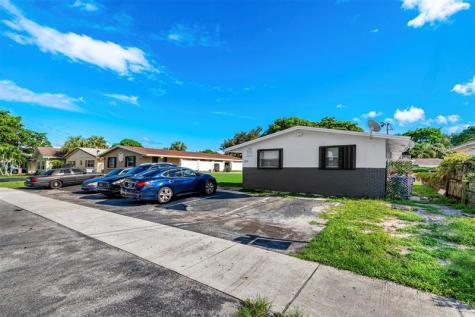 404 NE 4th Street #1-2 Pompano Beach FL 33060
