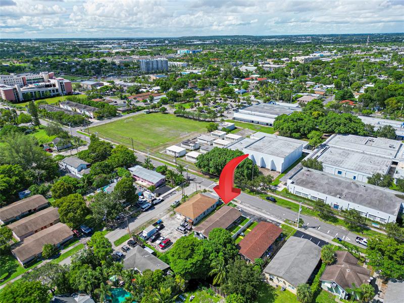 404 NE 4th Street #1-2 Pompano Beach FL 33060