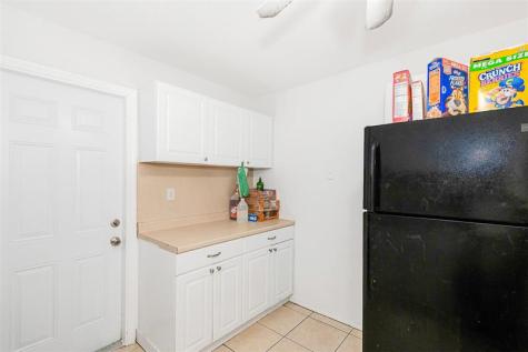 404 NE 4th Street #1-2 Pompano Beach FL 33060