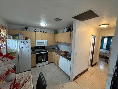 1028 NW 24th Street Miami FL 33127