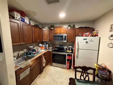 1028 NW 24th Street Miami FL 33127