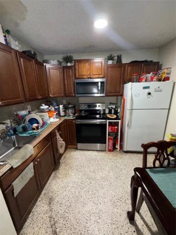 1028 NW 24th Street Miami FL 33127