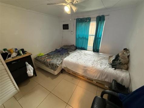 1028 NW 24th Street Miami FL 33127