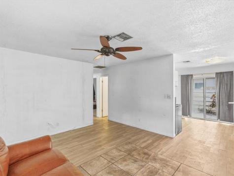 560-564 NE 34th Street Oakland Park FL 33334