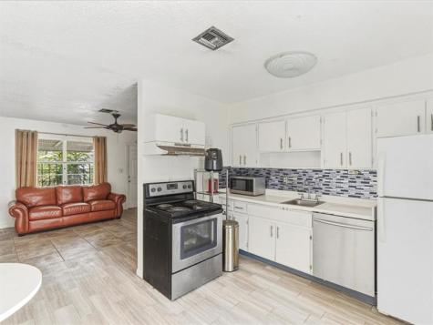 560-564 NE 34th Street Oakland Park FL 33334